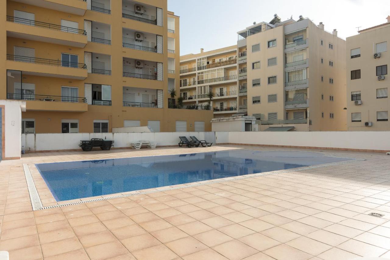 Imperio - Pool & Terrace By Hd Quarteira